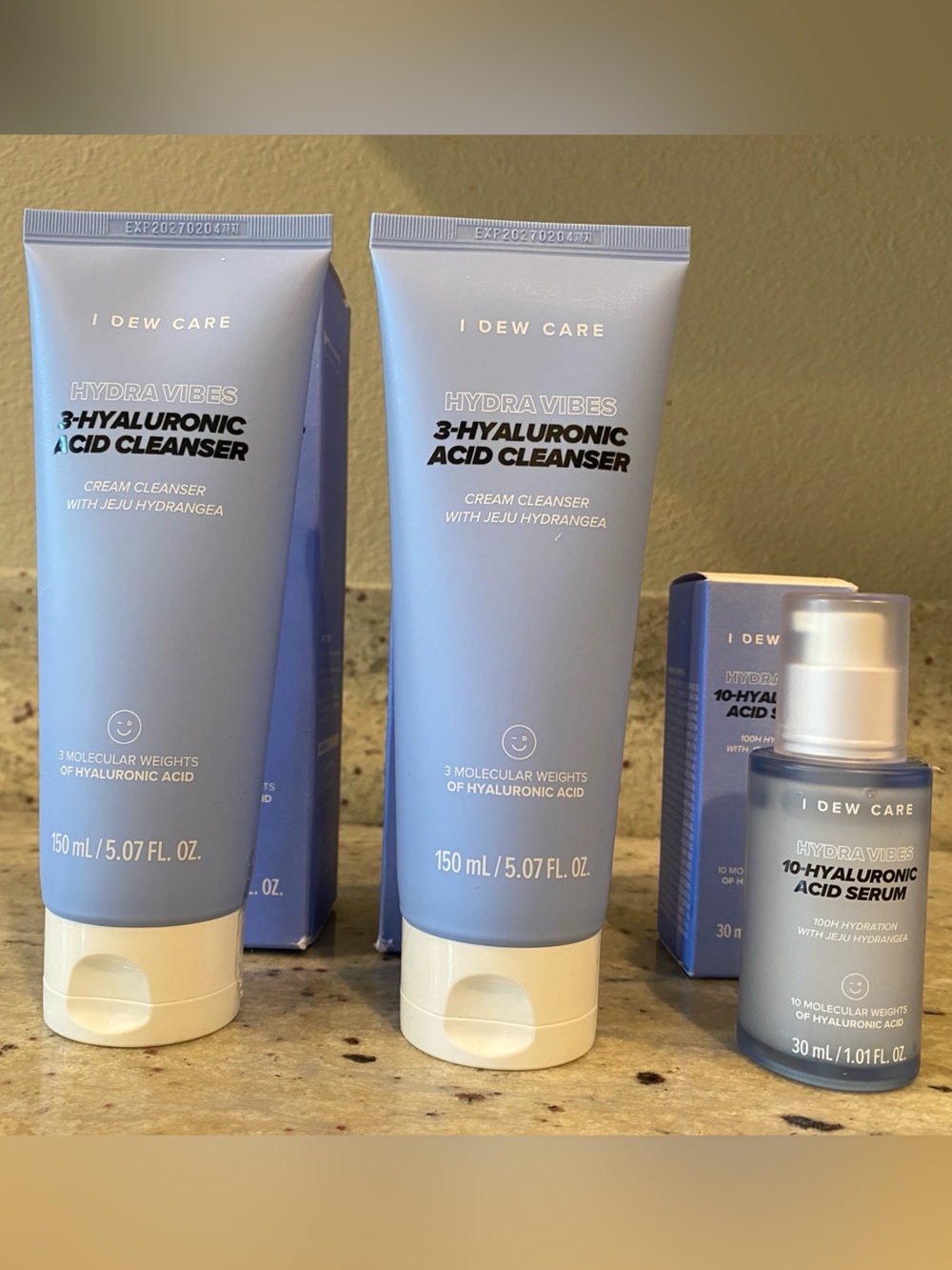I DEW CARE Hydra Vibes 3% Hyaluronic Acid Cleanser & Serum Set NWT and sealed